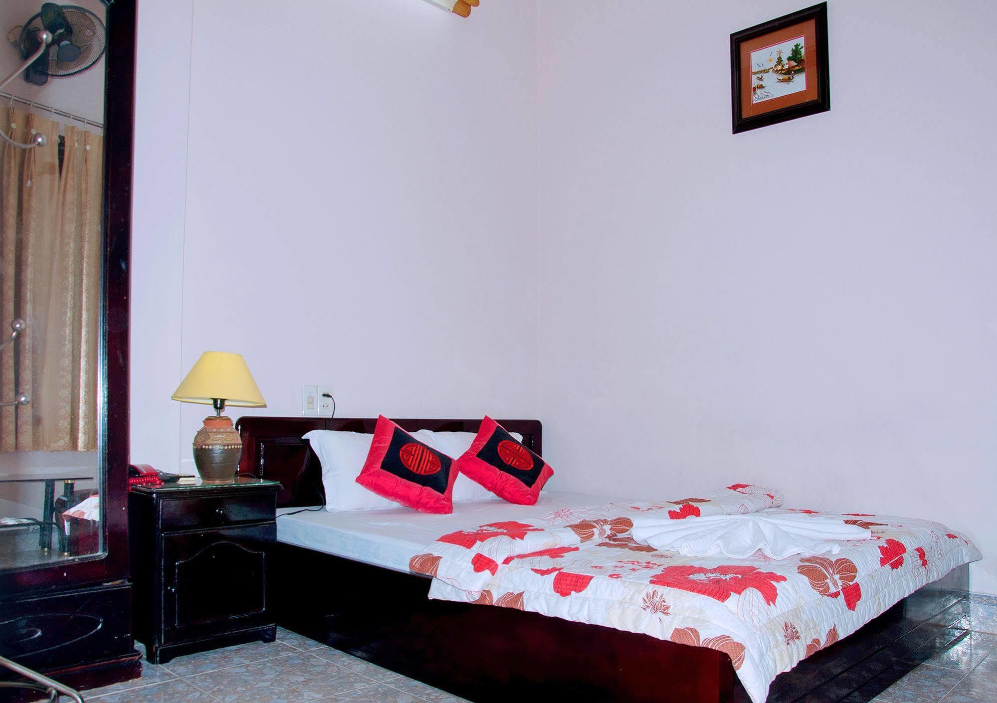 Hoang Ha Hotel Nha Trang Eksteriør billede